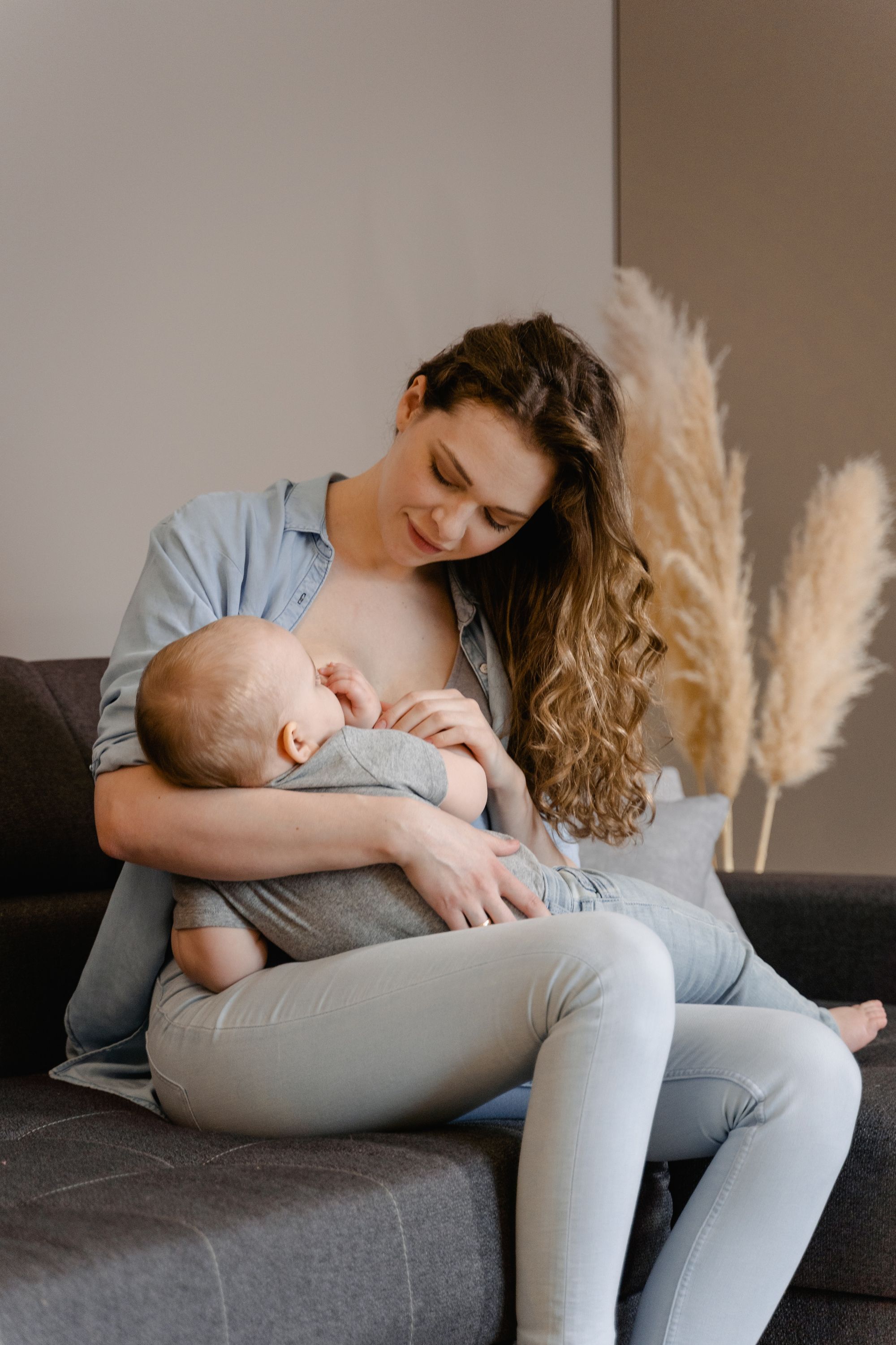 Losing weight after pregnancy while breastfeeding